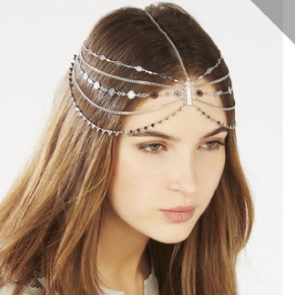 BCBGMaxAzria | Accessories | Bcbg Headpiece | Poshmark display picture 1